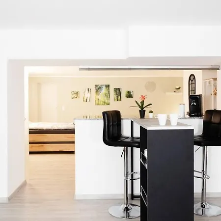 Apartment Ausstattung Netflix Wlan Messe Altstadt *